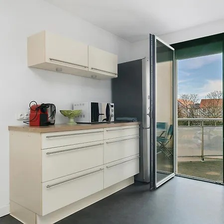 T4 Calme Lumineux Proche Wifi Apartmán